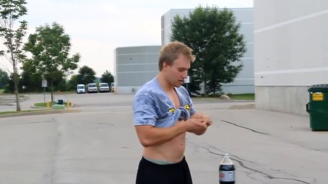 ЧТО БУДЕТ,ЕСЛИ МЕНТОС ЗАПИТЬ КОЛОЙ? смотреть онлайн