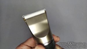 Geemy GM-6066 - Машинка для стрижки. Обзор. 2 аккумулятора. Комплект для чистки.