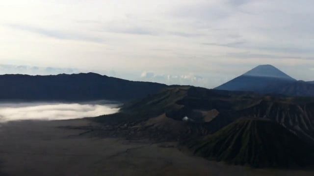 Bromo-Tengger-Semeru National Park смотреть онлайн