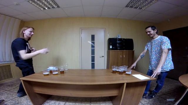 Пилотный "бирпонг" смотреть онлайн