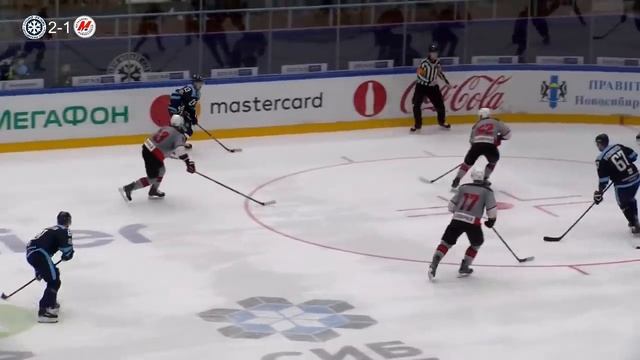 "Сибирь" - "Металлург Нк": голы и опасные моменты смотреть онлайн