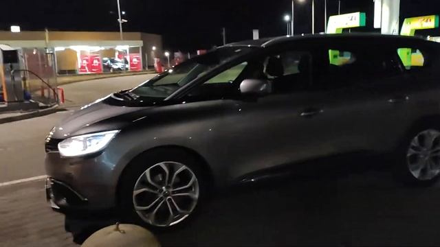 Renault Grand Scenic 2018 Automat - by ManiaRent.ro смотреть онлайн