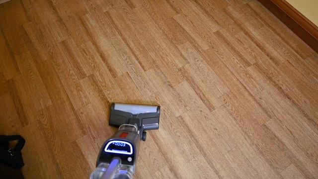 Беспроводной моющий вертикальный пылесос с аквафильтром — Atvel F16 смотреть онлайн