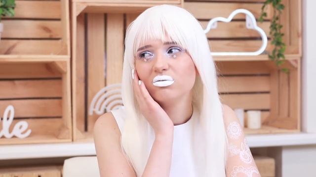 Black and White Challenge! One Color for 24 Hours смотреть онлайн