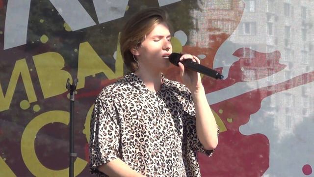 Владислав Курасов. Просто не говори люблю. Фестиваль красок холи 2019. @Vladislav_Kurasov смотреть онлайн