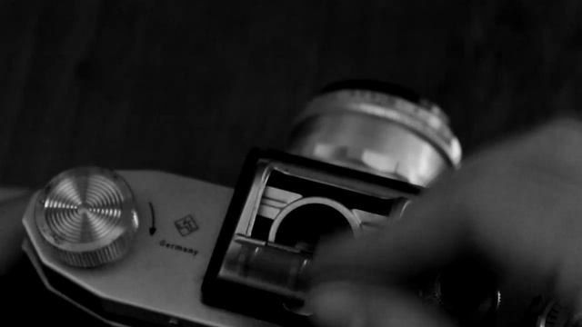 Vintage Cameras - Praktica FX 2 (1956) смотреть онлайн