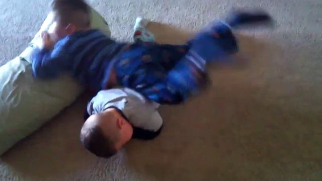 MATTEO vs DOMINIC смотреть онлайн