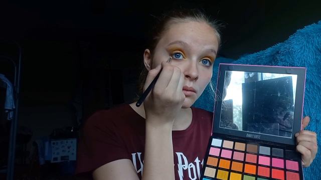 ЯРКИЙ МАКИЯЖ I вдохновение весны смотреть онлайн