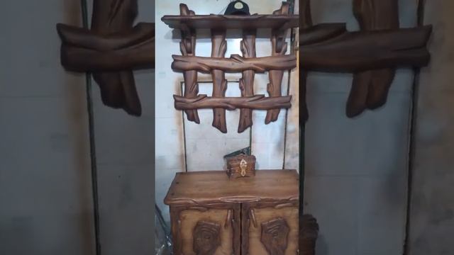 Прихожая! Массив сосны,цвет орех,матовыы лак. смотреть онлайн
