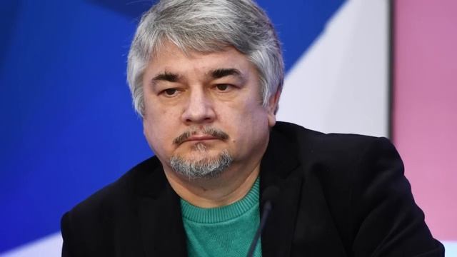 НА РУССКОЙ земле из РУССКИХ людей, делают УКРАИНЦЕВ. Ростислав Ищенко. смотреть онлайн