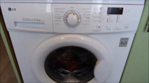 Стиральная машина не отжимает белье. Что делать?