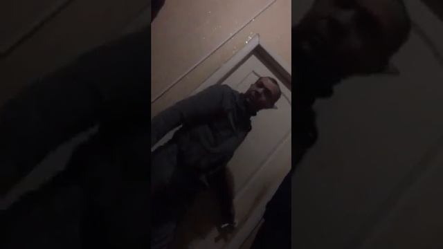 Как правильно подтирать жопу.Мастер класс от Штаня)) смотреть онлайн