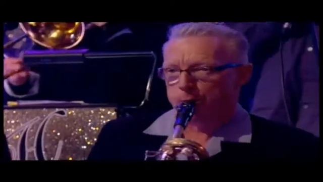 Roy Wood and Jools Holland - See My Baby Jive 2017 смотреть онлайн