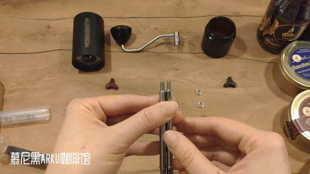 Red Clix超细螺纹主轴 安装演示 | Comandante德国司令官C40咖啡手摇磨豆机 смотреть онлайн