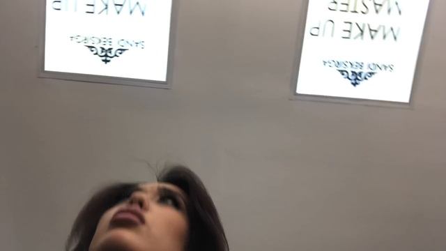 Я УЗНАЛА, ЧТО НА САМОМ ДЕЛЕ ПРОИСХОДИТ В САЛОНЕ САНДИ БЕКСЫРГА смотреть онлайн