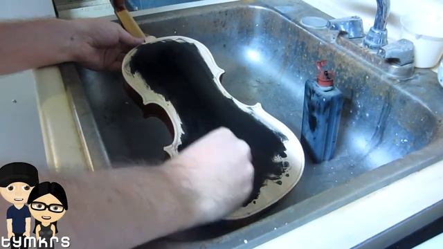 Tymkrs Le Petit Violon Noir смотреть онлайн