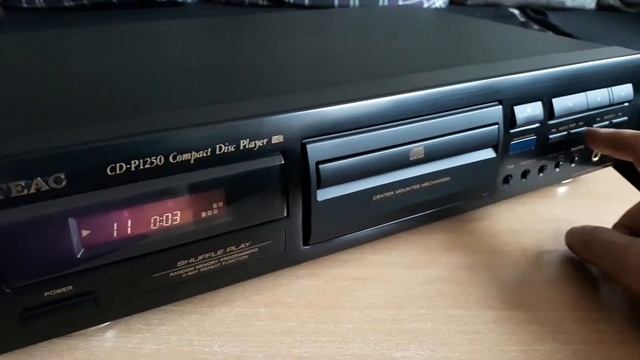 Teac CD-P1250 смотреть онлайн
