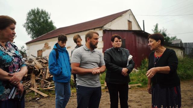 Встреча с волонтерами фонда бездомных животных "ДРУЖОК", Старая Русса смотреть онлайн