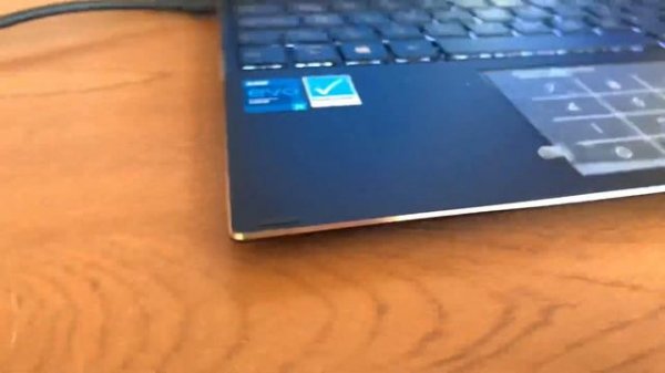 ASUS ZENBOOK FLIP S13 OLED UX371EA / INTEL CORE I7 / 16GB RAM / 512GB SSD / 13.3” 4K TOUCH