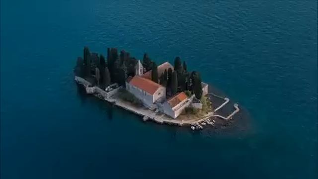 Свекровь убедила сына, что она одна не справляется и ей нужно жить с нами! Реальные истории из жизн смотреть онлайн