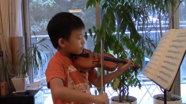 Scale - B-dur (B-flat major) in 1st position [変ロ長調の音階] смотреть онлайн