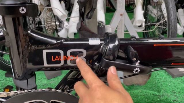 YouTube 2022 DAHON LAUNCH D8 dahon d8 bike bicycle 單車 KBA083 普通扣 - 8speed Disc Break 鋁合金車架，開箱，摺車教學！ смотреть онлайн