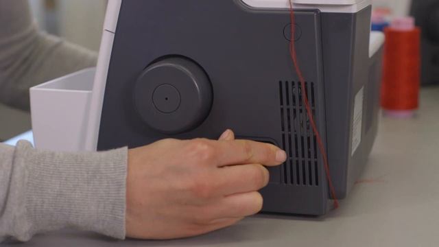 Как шить на швейных машинах Bernette B48 + B44 + B42 – Подготовка к работе