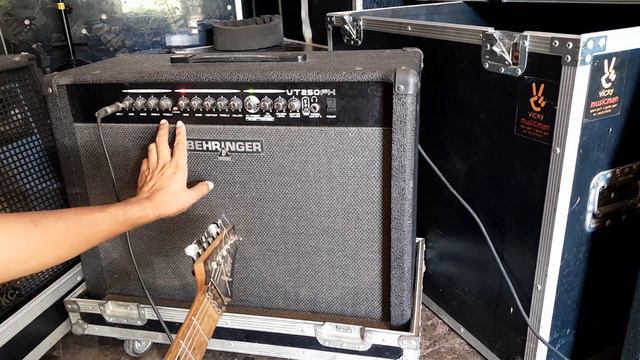 review behringer vt 250 fx смотреть онлайн