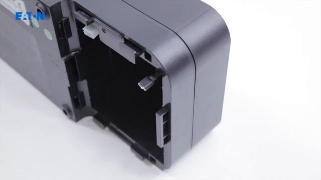 Замена аккумулятора Eaton 3S 700 смотреть онлайн