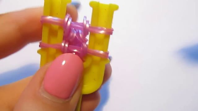 СЕРДЦЕ из резинок на рогатке без станка | HEART Rainbow Loom Bands смотреть онлайн