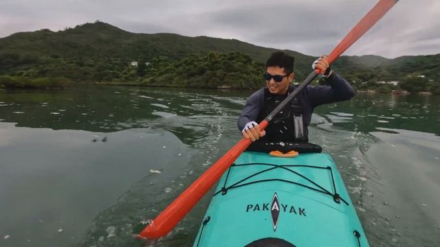 REGULAR Paddle vs GREENLAND Paddle - Kayak Paddle Speed Test using PAKAYAK смотреть онлайн