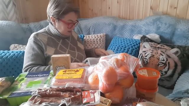 ДОМА НЕТ СВЕТА И ХОЛОДНО.РАЗОЖГЛИ КАМИН.ПОКАЖУ ЧТО КУПИЛИ. смотреть онлайн