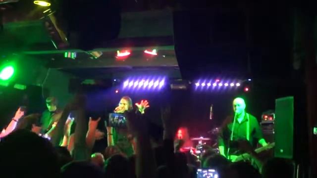 Кукрыниксы Фокусник Король и Шут cover Барнаул 10 04 2015 720p смотреть онлайн