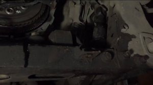 Как снять поддон двигателя Кайрон, сорванная резьба сливного болта.