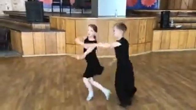 Самба. Первое занятие с Глебом. Дети-1. смотреть онлайн