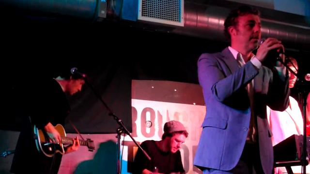 Baxter Dury live "Whispered" at Rough Trade album launch 20 October смотреть онлайн