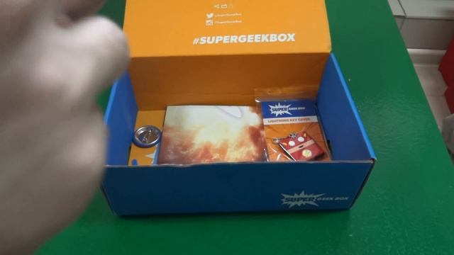 ЖИРНЫЙ СОНИК ХАВАЕТ ЛУКОВЫЕ КОЛЬЦА (SuperGeek Box: Lightning) смотреть онлайн