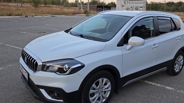 Suzuki SX 4 Cross смотреть онлайн