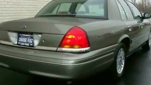 1999 Ford Crown Victoria #C110793A in St. Louis St. смотреть онлайн
