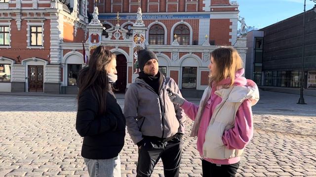 В чем смысл жизни? Интервью на улице. смотреть онлайн