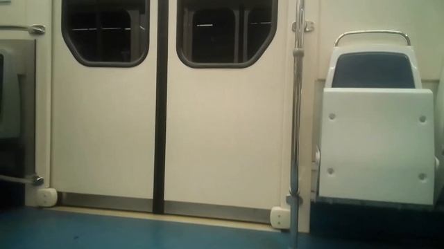 От Станция метро Новокрестаская до станция метро Гостиный двор смотреть онлайн