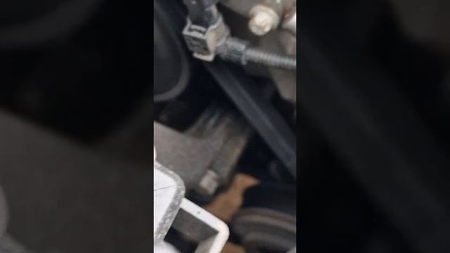 ASTRA J 1.4 TURBO OIL LEAK NEAR BELT, CAN ANYONE HELP ? смотреть онлайн