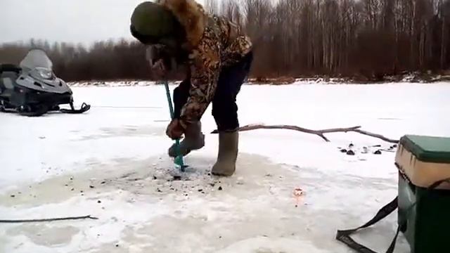 Угарная рыбалка, горе рыбак, ржака смотреть онлайн