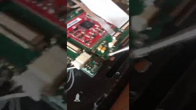 Ремонт китайской автомагнитолы. Не работает регулятор громкости и другие кнопки на панели. смотреть онлайн