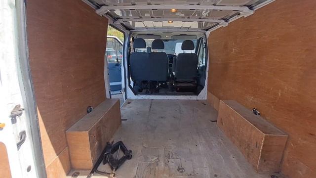 Yn13vpp FORD TRANSIT 260 SWB DIESEL FWD Low Roof Van TDCi 100ps смотреть онлайн