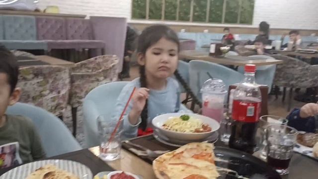 Как кормят ПО Итальянский?