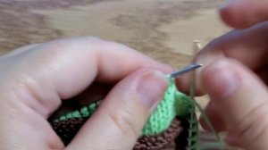 МК Ботиночки для платья Бабочка спицами для куклы Паола Рейна