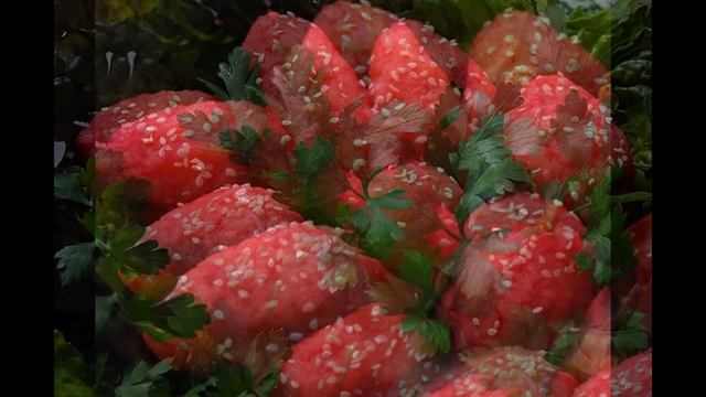 Рецепт красивой и вкусной закуски "Клубничка" . смотреть онлайн