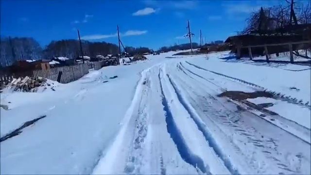 Экстремальный выезд на снегоходе в конце апреля смотреть онлайн