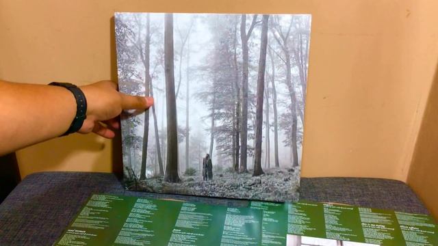 Taylor Swift - folklore “in the trees" edition deluxe vinyl 2 LP ?? (Unboxing) смотреть онлайн